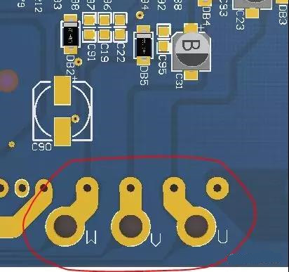 PCB設(shè)計不僅可以將PCB實現(xiàn)為即插即用的插件，而且可以增加焊料的厚度以達到過大電流的目的。