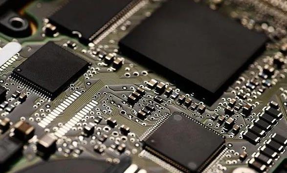 PCBA加工貼片元器件與插件元器件的區(qū)別在哪？